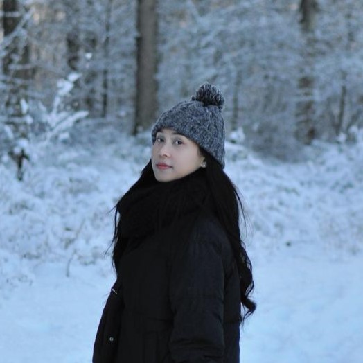 Elok Oktaviana Lalypora Bobo