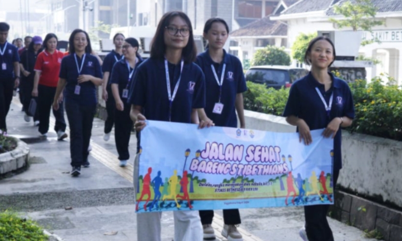 STIKES Bethesda Gelar Jalan Sehat Lanjut Aksi Donor Darah