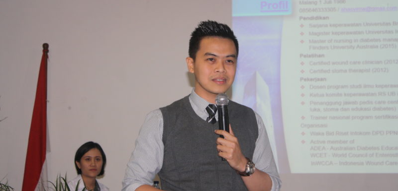 Reuni dan Seminar Bangun Jiwa Nursepreneurship