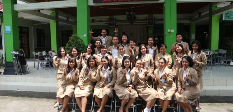 Pengabdian Stase Komunitas STIKES Bethesda Diapresiasi Warga Kelurahan Kota Baru