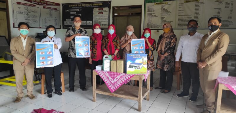 Bantu Penerapan Prokes Covid-19, STIKES Bethesda Dorong Bangkitnya UMKM Coklat Gunkid