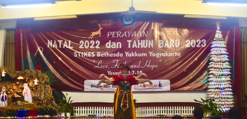 Perayaan Natal STIKES Bethesda Suarakan Kasih, Iman dan Harapan di Dalam Tuhan