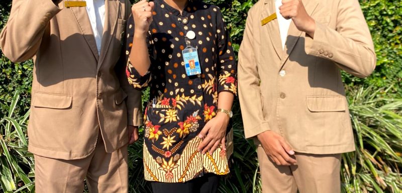 Ronald dan Renaldi Raih Juara Pertama Kompetisi Video Lab Skill Tingkat Nasional