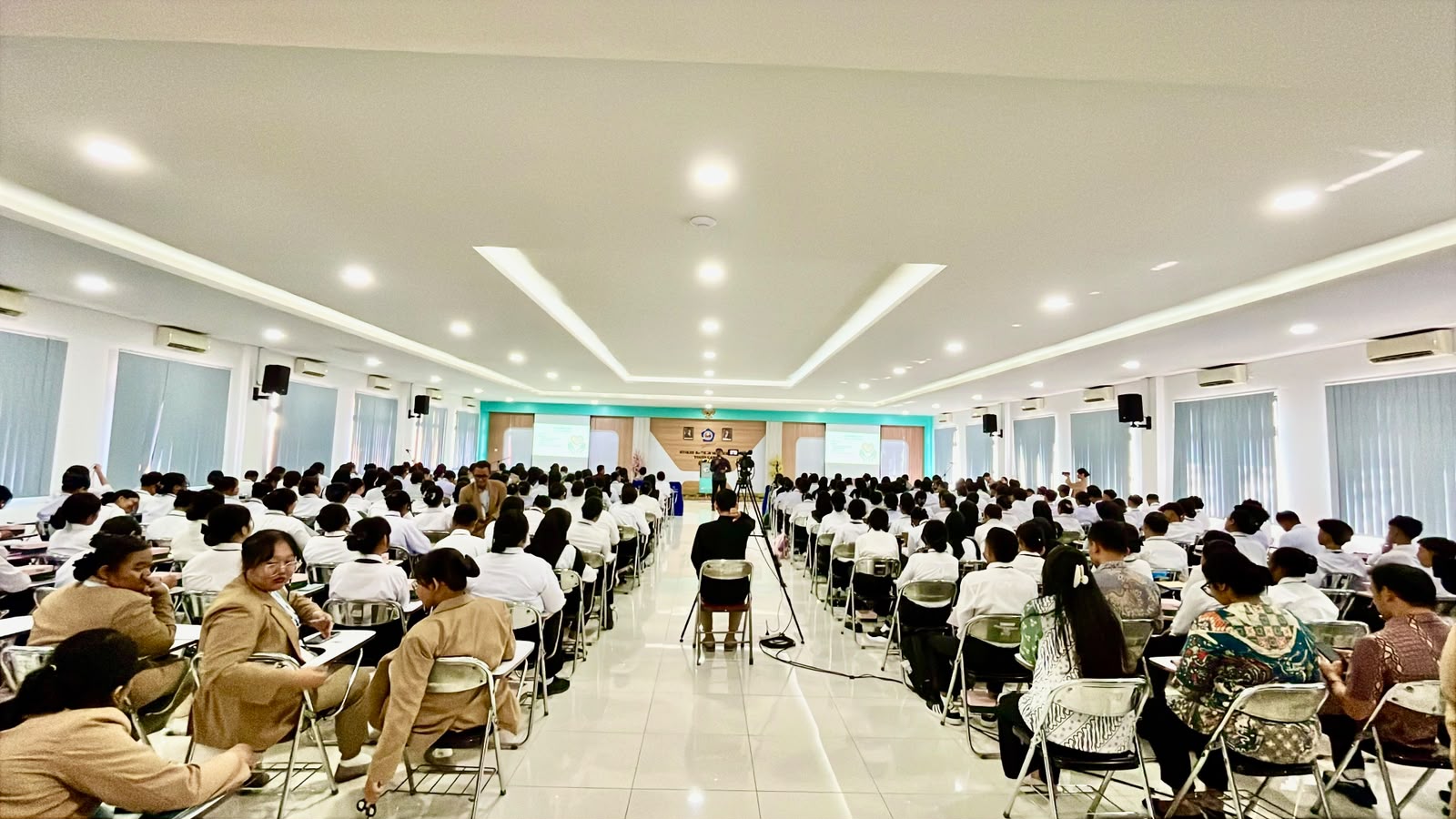 PKKMB 2026 STIKES Bethesda Menyambut Mahasiswa Baru Dengan Semangat Bertumbuh Berkarakter dan Berdampak